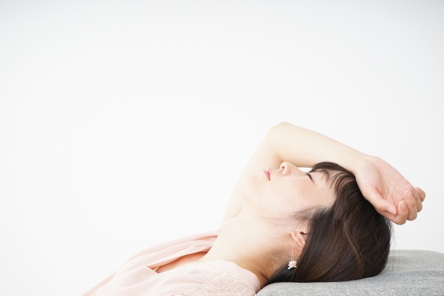 日頃の疲れ方とは違う気がする…慢性疲労症候群の実態と解決法！