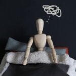 夜中に何度も目覚めてしまう原因とは？整体師が教える「眠れない体」の整え方｜