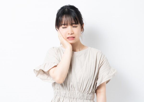 顎関節症の痛みは消えたのに「音だけ残る」理由とは？