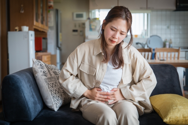 生理痛が重い人は2タイプに分かれる？原因と対策を整体視点で解説