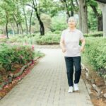 歩くと股関節が痛いのはなぜ？足首・姿勢・胸椎から考える体のつながり